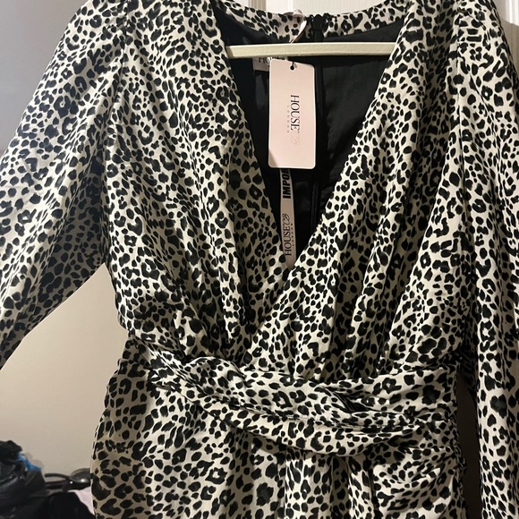 Brand new house of cb dress - Picture 4 of 7